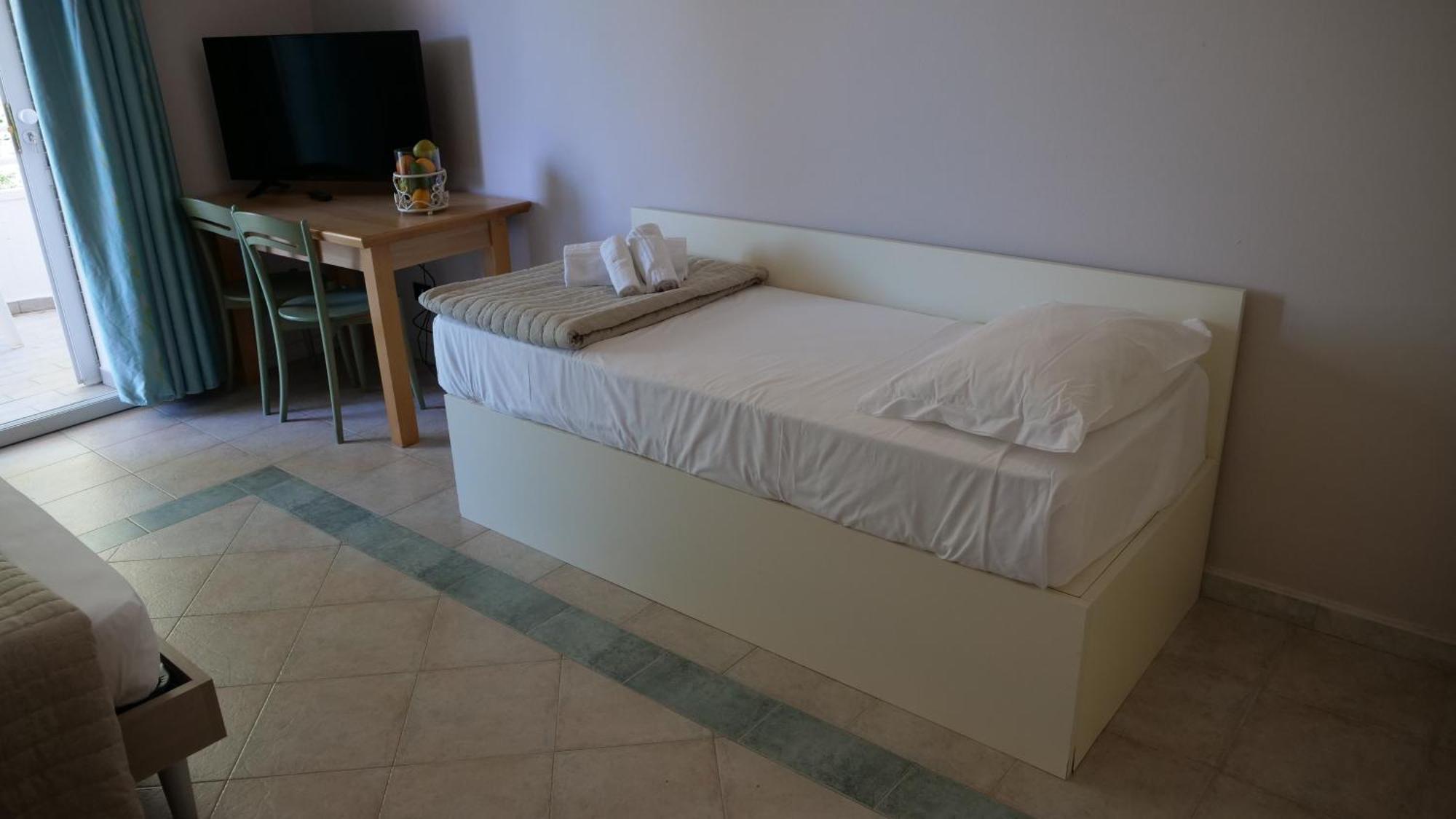 Hotel La Buca Del Gatto Marina di Cecina Esterno foto