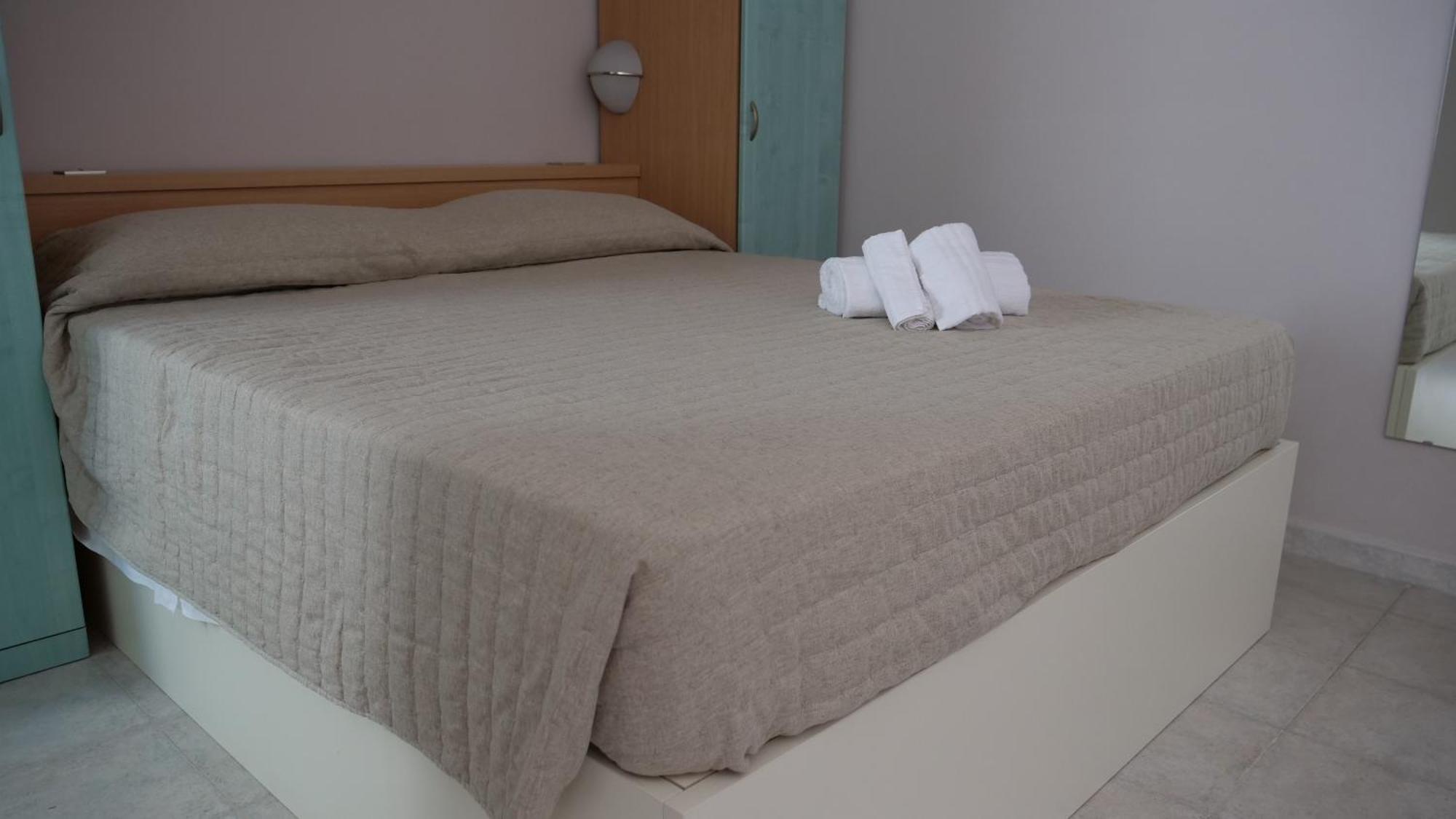 Hotel La Buca Del Gatto Marina di Cecina Esterno foto