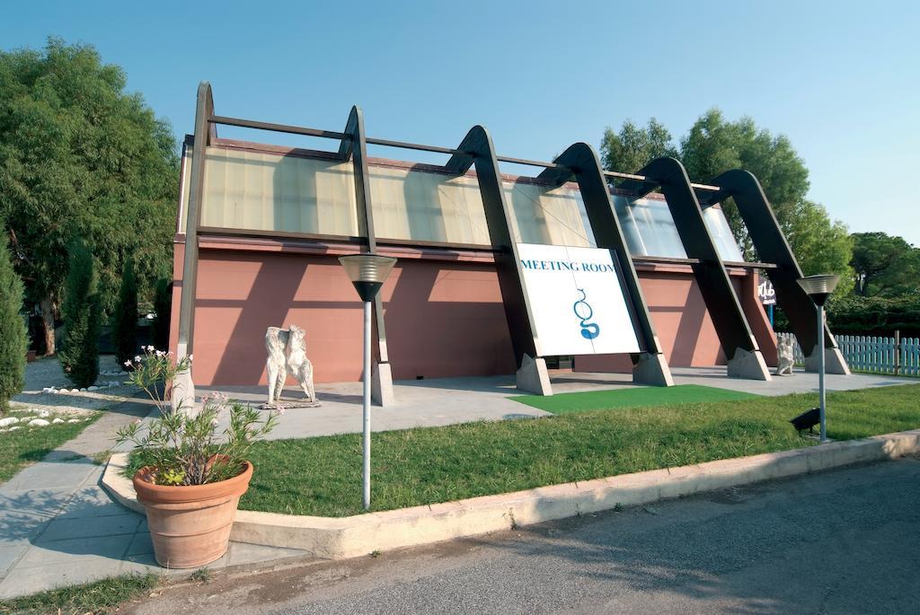 Hotel La Buca Del Gatto Marina di Cecina Esterno foto