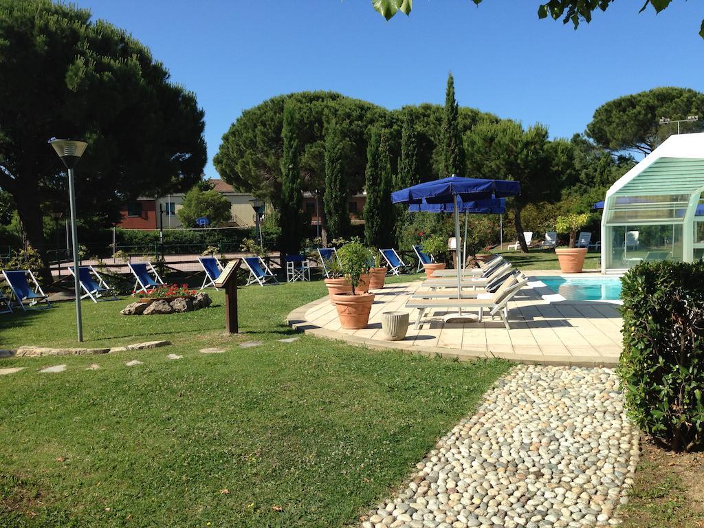 Hotel La Buca Del Gatto Marina di Cecina Esterno foto